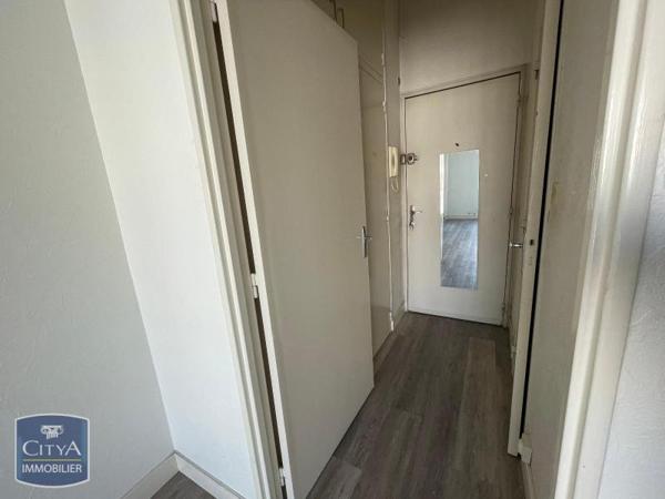 Appartement à louer 1 pièce 24.19m² Blois (41000)