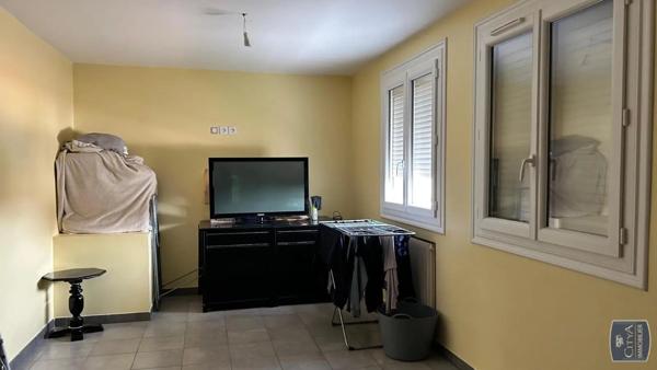 Maison à vendre 7 pièces 150m² Châtenoy-le-Royal (71880)