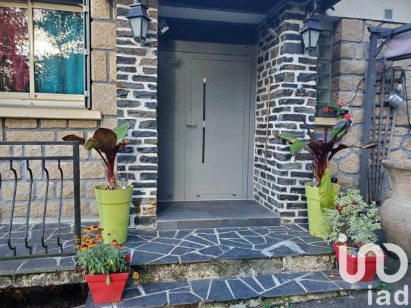 Maison 6 pièces de 175 m² à Eyrein (19800)