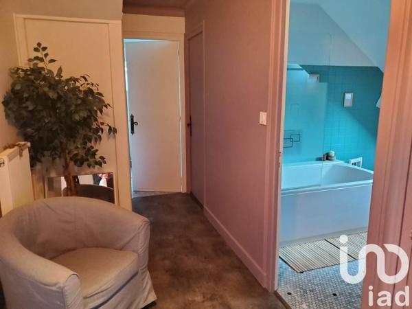 Maison 6 pièces de 175 m² à Eyrein (19800)