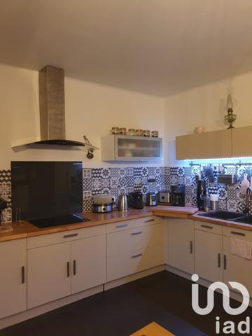 Maison 6 pièces de 175 m² à Eyrein (19800)