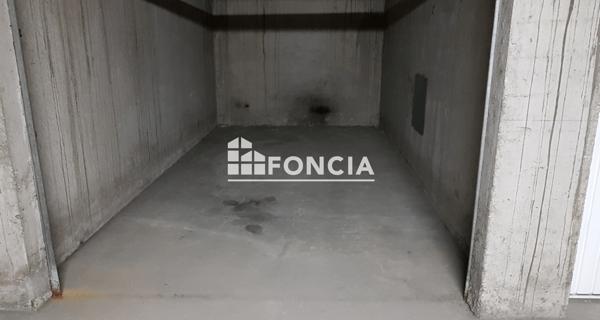 À vendre Parking 15 m² - Poissy 78300