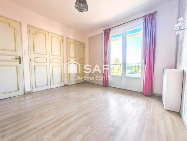 Appartement 83 m² avec balcons, garage et dépendance