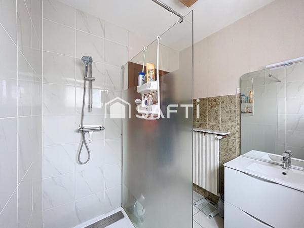 Maison individuelle de 163 m2 sur un terrain de 538 m2