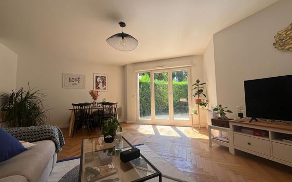 Appartement à louer    2 pièces •  Saint-Julien-en-Genevois