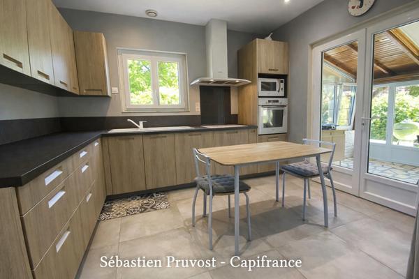 Maison plain-pied rénové à vendre 4 pièces SAINT PARDOUX LA RIVIERE (24), 4P, deux chambres et studio, garage, lieu paisible.