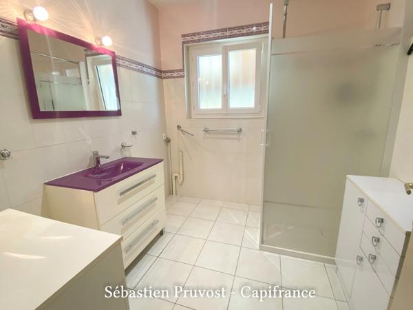 Maison plain-pied rénové à vendre 4 pièces SAINT PARDOUX LA RIVIERE (24), 4P, deux chambres et studio, garage, lieu paisible.