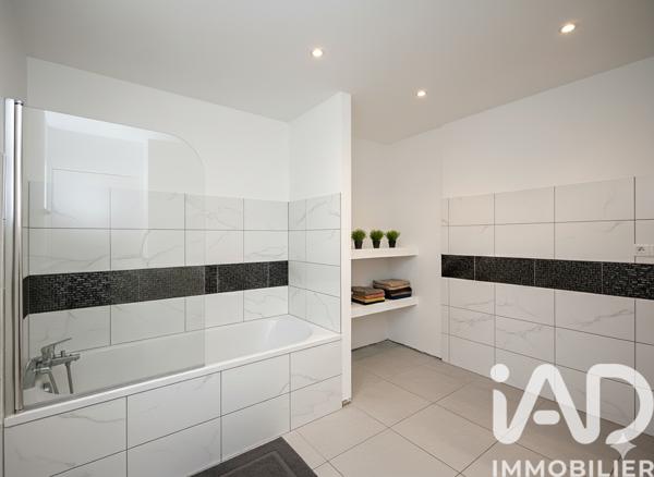 Maison à vendre 5 pièces 190 m² La Roche-Chalais