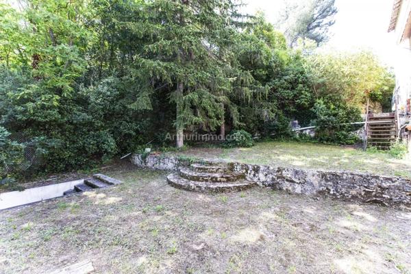 Location Appartement 6 pièces 149 m2 à Marseille 11