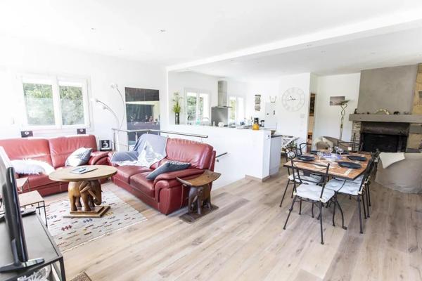 Location Appartement 6 pièces 149 m2 à Marseille 11