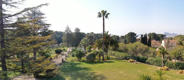 LA CIOTAT - APPARTEMENT - T4 - 97 M2 - TERRASSE - JARDIN - 3 PARKING - 783 000€