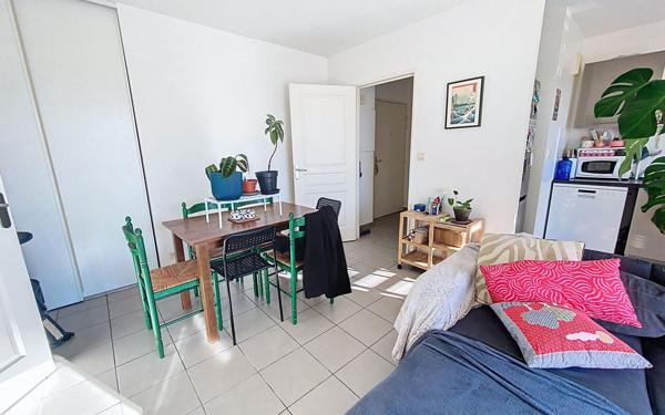 Appartement à louer    2 pièces •  Saint-Avertin