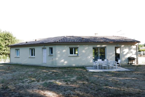 Saint-Astier (24110) Posez vos valises au calme et à la campagne!