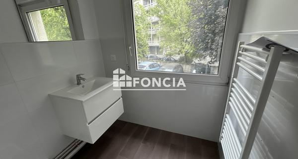 Location Appartement 2 pièces 42.25 m² - Coulommiers 77120