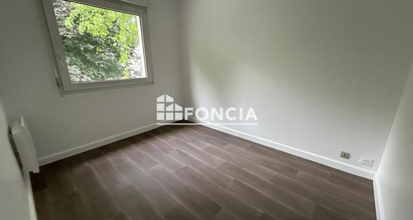 Location Appartement 2 pièces 42.25 m² - Coulommiers 77120