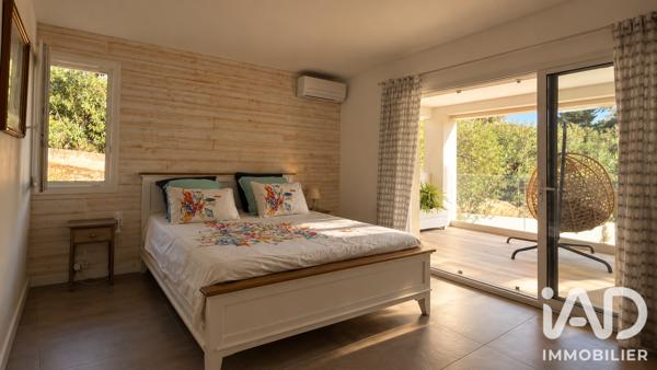 Maison à vendre 8 pièces 270 m² Carqueiranne