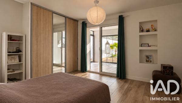 Maison à vendre 8 pièces 270 m² Carqueiranne