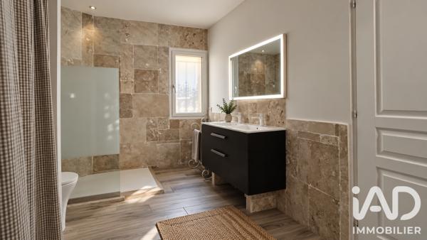 Maison à vendre 8 pièces 270 m² Carqueiranne