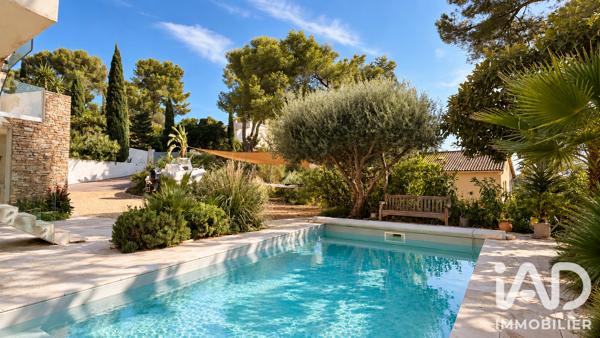 Maison à vendre 8 pièces 270 m² Carqueiranne