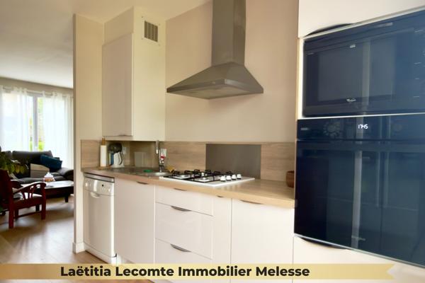 RARE à MELESSE ! Maison de plain-pied en centre ville