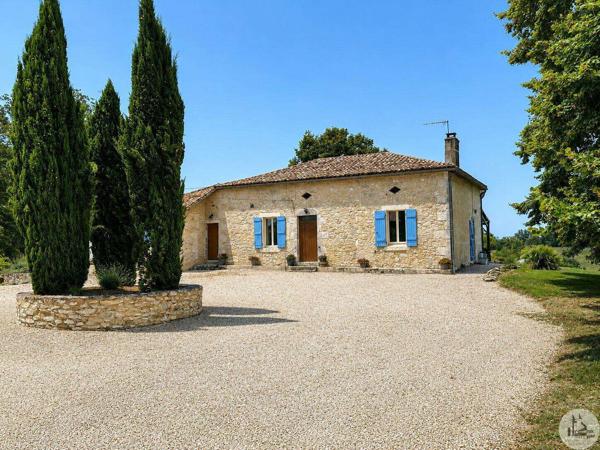 Charmante propriété en pierres avec gîte, piscine