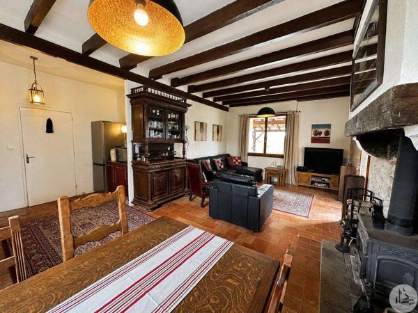Charmante propriété en pierres avec gîte, piscine