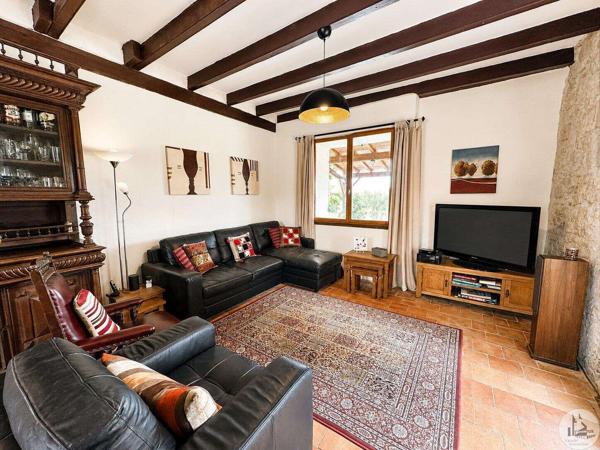 Charmante propriété en pierres avec gîte, piscine