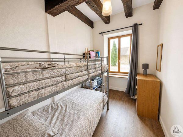 Charmante propriété en pierres avec gîte, piscine
