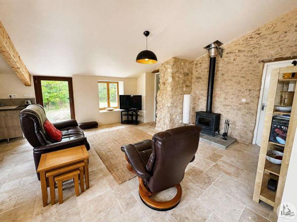 Charmante propriété en pierres avec gîte, piscine