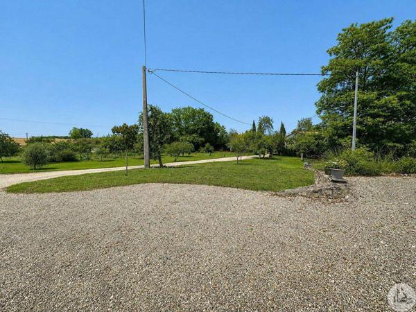 Charmante propriété en pierres avec gîte, piscine
