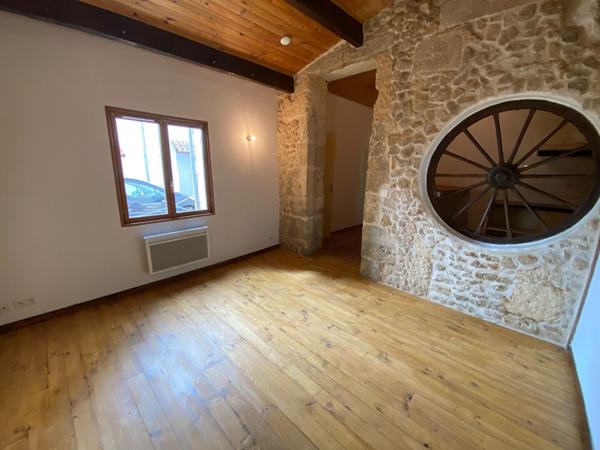 Appartement rez-de-chaussée centre-ville ? Réf TERSK