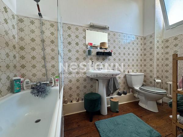 Exclusivité à 5 minutes Rochefort : Tonnay-Charente : Maison en pierre 113 m² env.