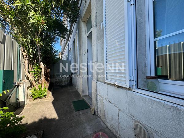 Exclusivité à 5 minutes Rochefort : Tonnay-Charente : Maison en pierre 113 m² env.