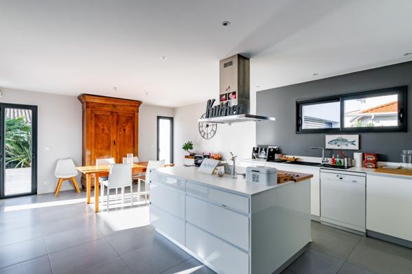 EXCLUSIVITE - Belle maison Contemporaine