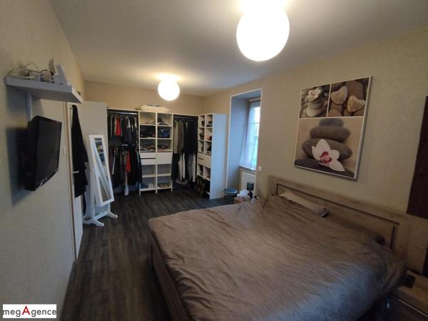 Maison à CHARMEIL, 03110 - 5 pièces 138m²