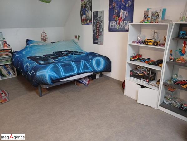 Maison à CHARMEIL, 03110 - 5 pièces 138m²