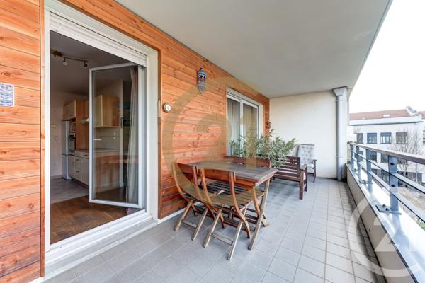 Appartement T4 à vendre  4 pièces - 85,60 m2 LYON - 69003