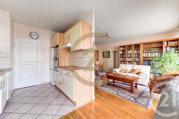 Appartement T4 à vendre  4 pièces - 85,60 m2 LYON - 69003