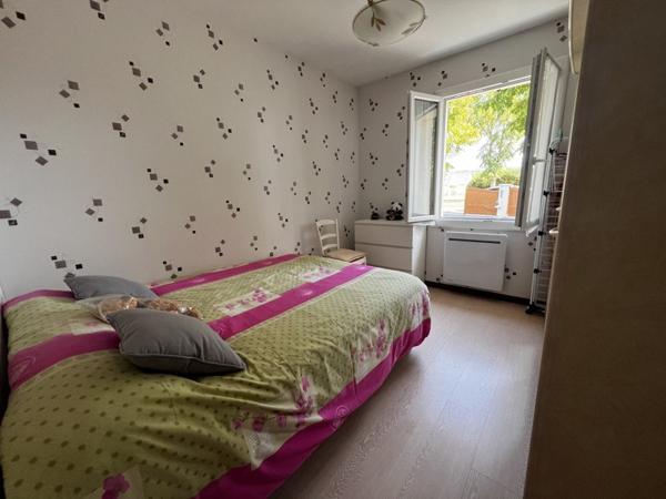 Maison à vendre 152 650 € Saint-Amand-Montrond 4 p 95 m² DPE