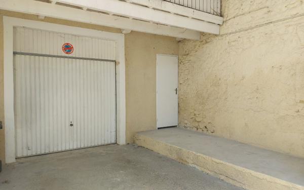 Immeuble à vendre    6 pièces • 149,65 m2 Beaurepaire