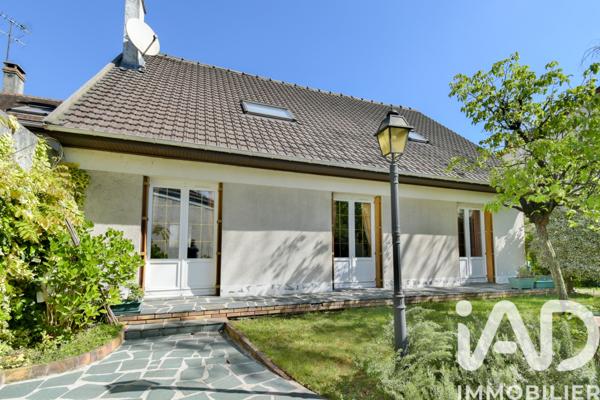 Maison à vendre 7 pièces 170,57 m² Le Blanc-Mesnil
