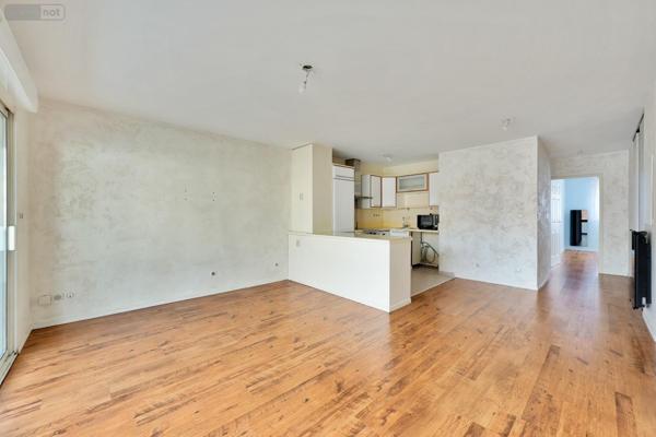 Appartement à vendre à Rosny-sous-Bois en Seine-Saint-Denis (93110), ref : 3 PIECES ROSNY SOUS BOIS   
ROSNY CENTRE