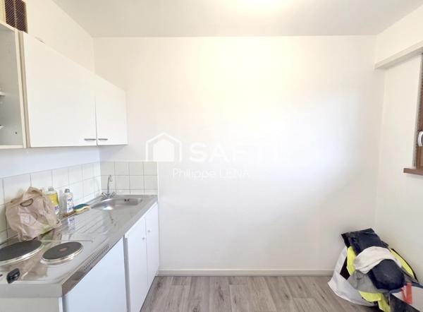 STUDIO BEL ETAT RESIDENCE PROCHAINEMENT RENOVEE !