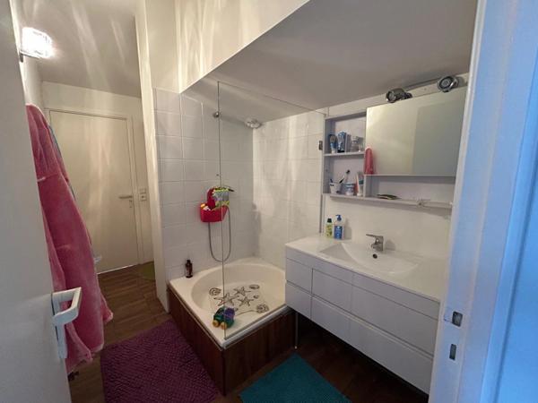 A vendre Maison MERIGNAC 220m2 Hab 7 pièces garage Pkg Piscine jardin sans vis à vis (33)