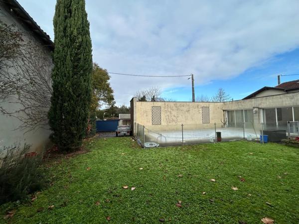 A vendre Maison MERIGNAC 220m2 Hab 7 pièces garage Pkg Piscine jardin sans vis à vis (33)