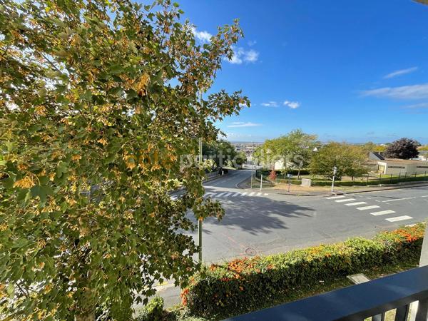 Vente
                Appartement43 m² - 2 Pièces -
                    CAEN (14000)