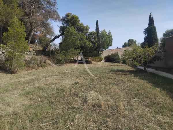 Maison MONTLAUR 3 pièce(s) 82.50 m² sur 1668 m² de terrain avec vue.