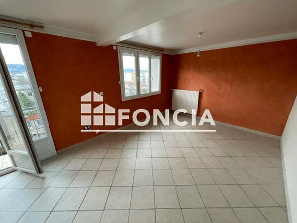 Location Appartement 4 pièces 76.57 m² - 23 RUE MARX DORMOY Valence 26000