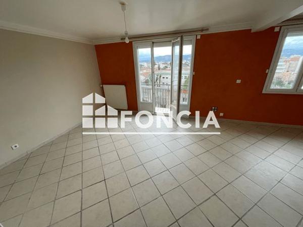 Location Appartement 4 pièces 76.57 m² - 23 RUE MARX DORMOY Valence 26000