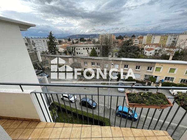 Location Appartement 4 pièces 76.57 m² - 23 RUE MARX DORMOY Valence 26000
